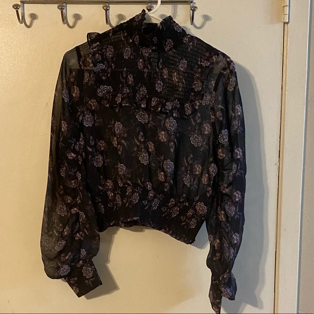 H&M high necked blouse long sleeves sz. 6 - M
